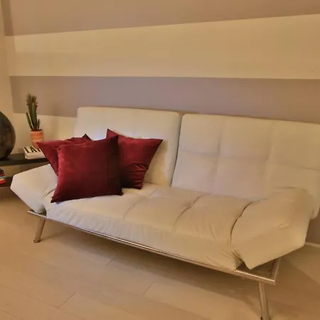 Apartament Elegante Nel Cuore Della Citta Modena