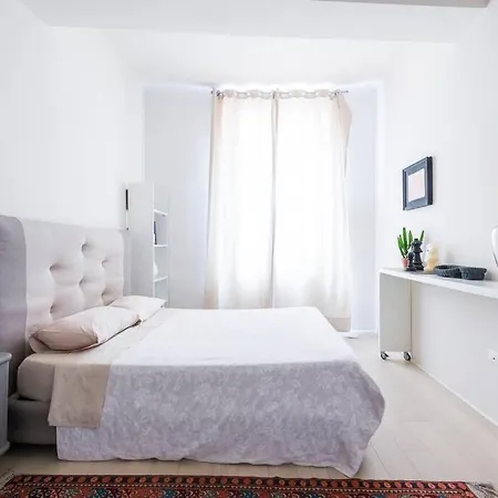 Elegante Nel Cuore Della Citta Apartament Modena
